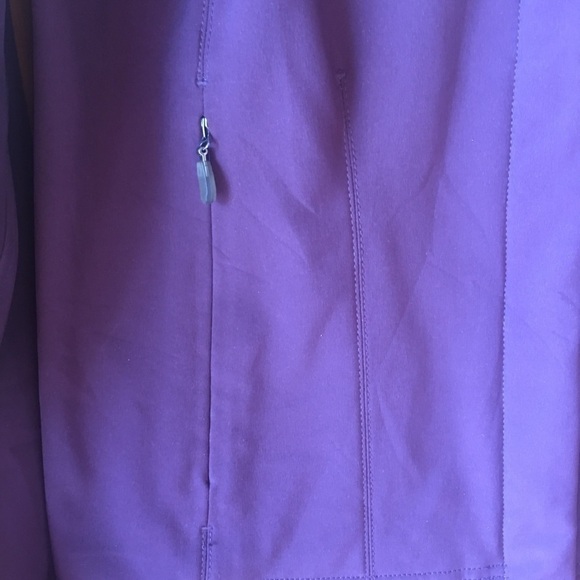 𝅺mountain Hardwear  softshell jacket - Picture 2 of 7